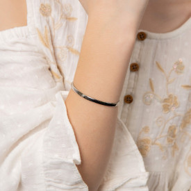 Detský strieborný náramok D for diamond s diamantom