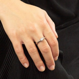 Luxusný strieborný prsteň zn. Diamonfire 0.5ct