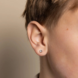 Oceľové náušnice pre chlapca Fred Bennett