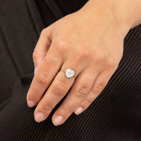 Strieborný prsteň Sunray texture heart