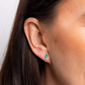Zlaté napichovacie náušnice Emerald a diamanty